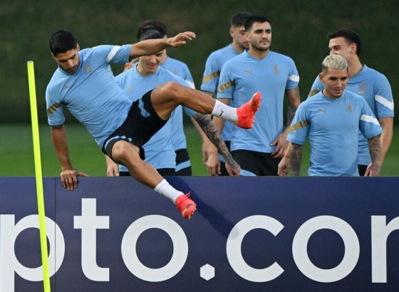 Oto Ado traži 11 pistolera, Urugvajcima treba mnogo više