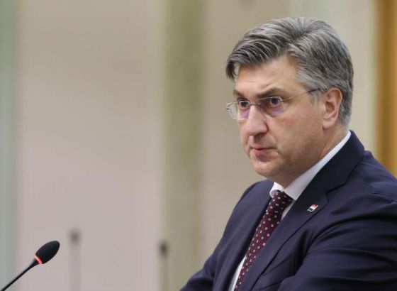 Plenković: Kandidatski status za BiH je dobra i poticajna odluka