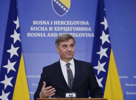 Zvizdić pozdravio odobravanje kandidatskog statusa Bosni i Hercegovini