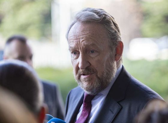 Izetbegović:Nastavlja se jedan čudan i nenormalan odnos.Izbacuju se oni koji su čuvali stabilnost,a koji su pravili probleme ...