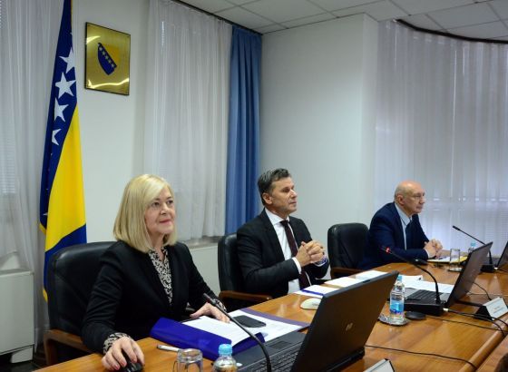Tematska sjednica Vlade FBiH o smještaju posebnih odjela suda i tužilaštva: Data saglasnost na Memorandum o saradnji sa VSTV-om