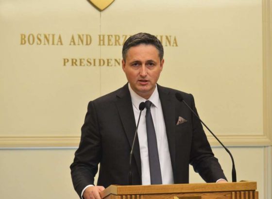 Bećirović: Podnijet ću apelaciju Ustavnom sudu ako NSRS usvoji neustavan zakon o nepokretnoj imovini