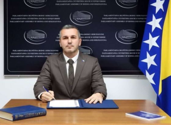 Čaušević: Nikšićeva izjava o državnoj imovini kao "knjiženju neke njive" je skandalozna
