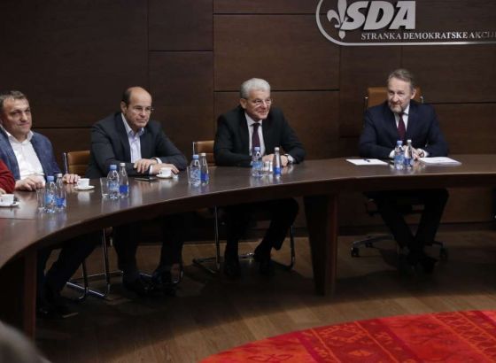SDA: Tužilaštvo, PIC, OHR i EUFOR dužni su da reaguju i zaustave militarističke provokacije iz entiteta RS 