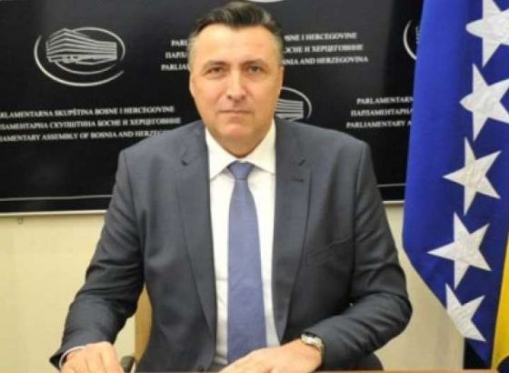 Mandra: Umjesto vladavine prava, Osmorka nudi vladavinu Čovića