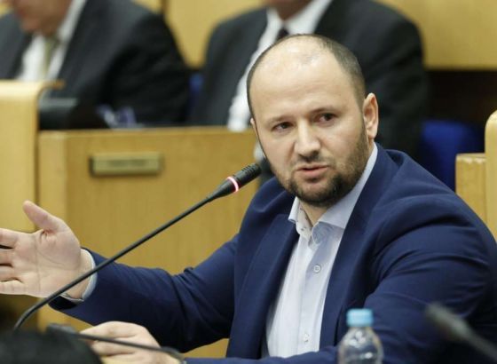 Zukić: SDA i DF nisu u identičnoj situaciji kao SDP 2014., Nikšić time skriva da ovisi o HDZ-u i SNSD-u