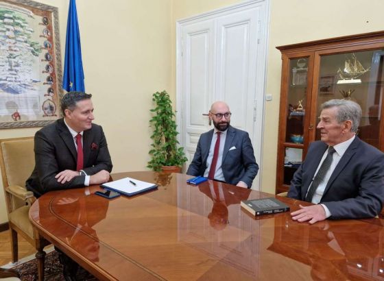 Bećirović razgovarao s akademikom Durakovićem o društvenoj i političkoj situaciji u BiH