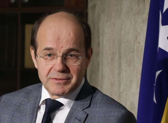 Vijeće naroda RS sutra o zakonu o nepokretnoj imovini