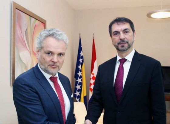 Čavara i Sattler: Nova vlast ima šansu da stabilizira unutarnje prilike i odnose u BiH