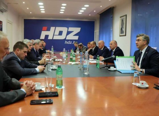 Kapulica (HDZ): Milanović postao glasnogovornik Putinovih interesa na zapadu