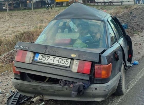 Smrtno stradala jedna osoba u saobraćajnoj nesreći kod Kalesije