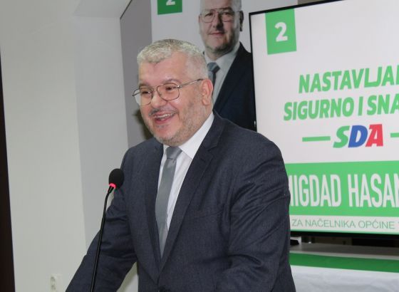 IZBORI U BiH: Konaković proglasio pobjede u Tuzli i Srebreniku, SDA slavi u Vogošći, Dodik čestitao novom načelniku Bratunca
