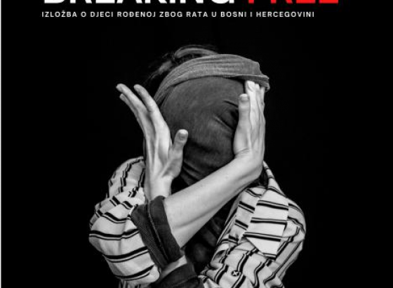 O djeci rođenoj zbog rata: Sa izložbe „Breaking free“