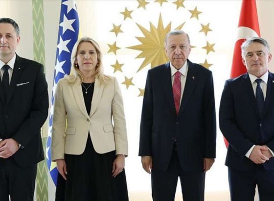 Erdogan se u Istanbulu sastao sa članovima Predsjedništva BiH