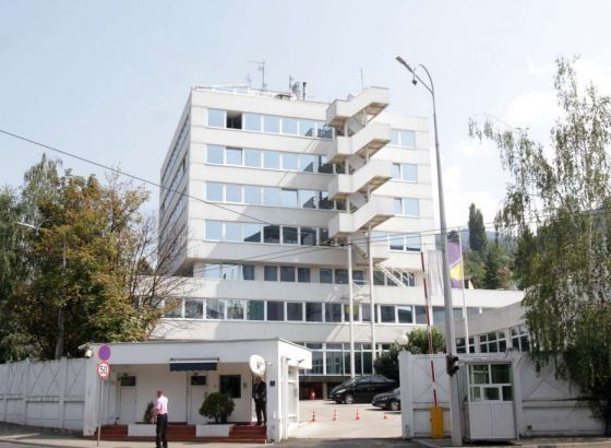 OHR: Borba protiv dezinformacija ne smije služiti kao izgovor za ograničavanje slobode izražavanja