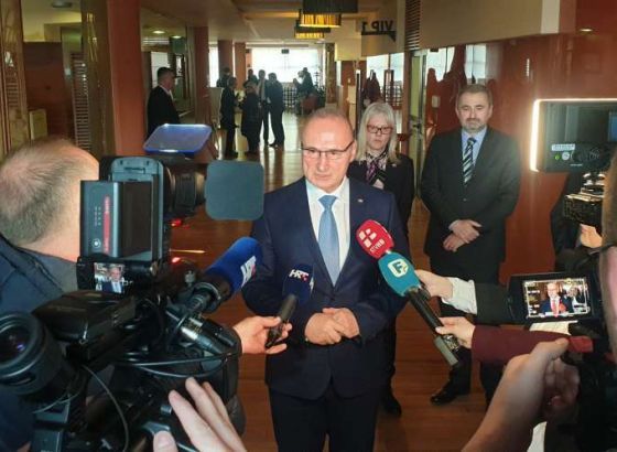 Grlić Radman u Vitezu: Hrvatska se ne miješa o unutarnje stvari BiH