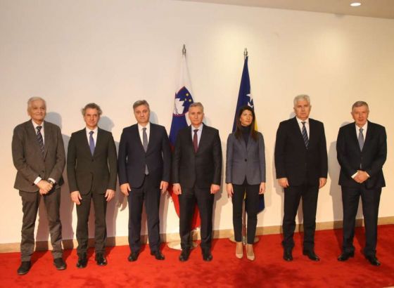 Članovi kolegija oba doma PSBiH s predsjednikom Vlade Slovenije o evropskom putu BiH