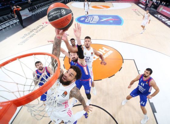Efes se probudio - kralj pao u Istanbulu, prvak se vraća u igru za četvrtfinale