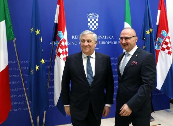 Grlić Radman i Tajani: Potreban odgovor na goruće pitanje ilegalnih migracija