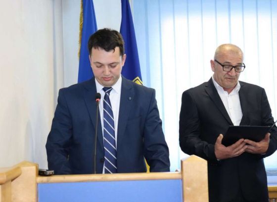 Smijenjen ministar privrede BPK Mithat Hadžiomerović, novi ministar Zijad Briga