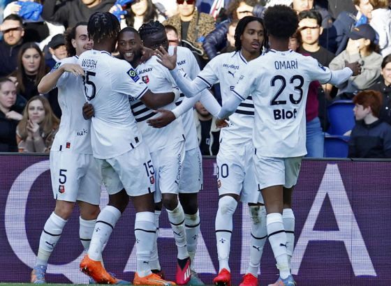 Mandanda zaustavio Mbapea i Mesija, Ren slavio u Parizu