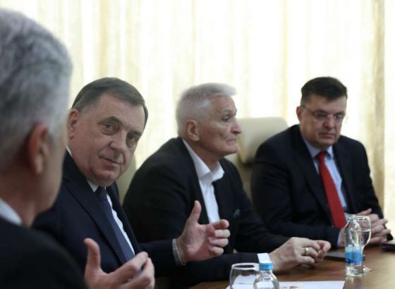 Dodik: Imamo korektan odnos među koalicionim partnerima (VIDEO)