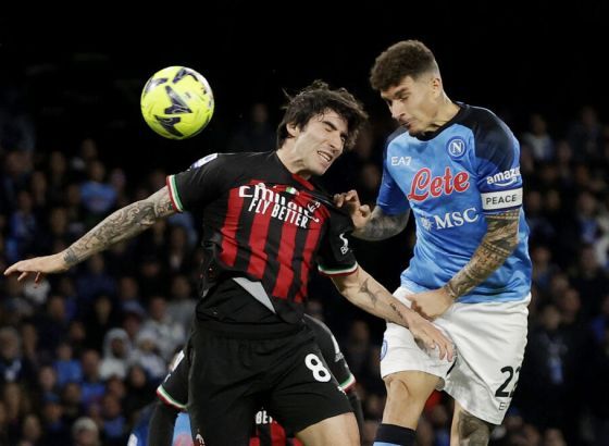 Milan se igrao na Maradoni i poslao upozorenje Napoliju pred mečeve u Ligi šampiona