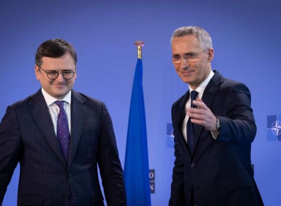 Stoltenberg i Kuleba razgovarali o jačanju podrške Ukrajini