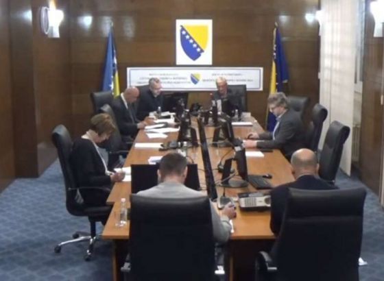 Ovjera stranaka i nezavisnih kandidata za prijevremene izbore za gradonačelnika Grada Živinice