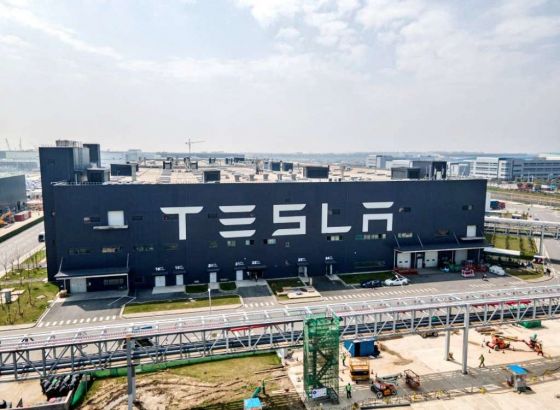 Elon Musk: Tesla će graditi novu fabriku baterija u Šangaju