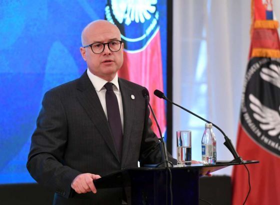 Vučević demantirao navode Reutersa da je Srbija prodavala oružje Ukrajini