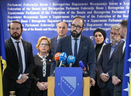 Parlamentarci iz stranaka 'Osmorke' razgovarali o inicijativi za izmjenu Ustava Federacije BiH