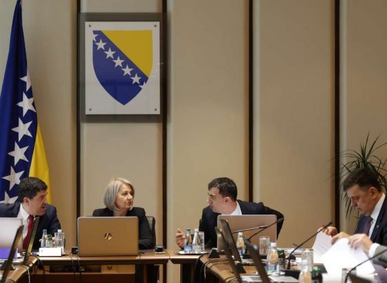 Udio javnog duga u BDP-u i dalje ispod 30 posto