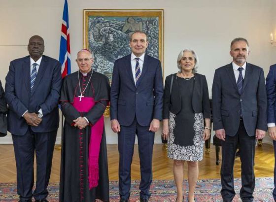 Sadović predao akreditivna pisma predsjedniku Islanda