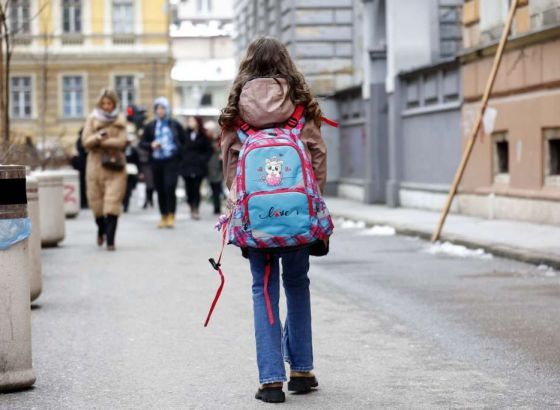 Srbija: Učenici se vraćaju na nastavu, popodne zakazano prosvjedno okupljanje