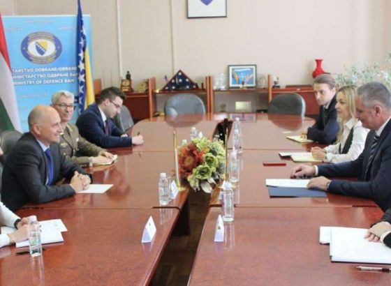 Zamjenik ministra odbrane Galić s veleposlanikom Mađarske