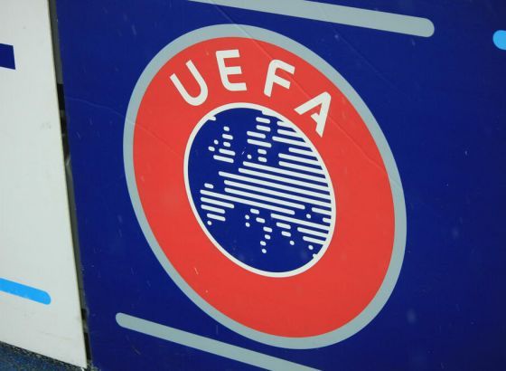 Uefa kaznila Hrvatsku zbog bacanja predmeta na teren i kašnjenja utakmice