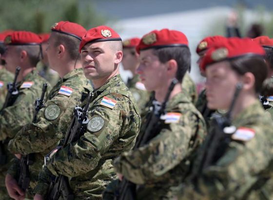 Više od 130 hrvatskih vojnika i vojnikinja kreće na Kosovo