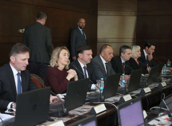 Prihvaćen poziv za održavanje zajedničke sjednice entitetskih vlada