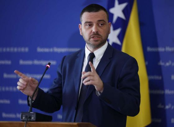 Magazinović: Prikupljanje potpisa poslanika za zakon koji će pokazati ljudsko lice politike