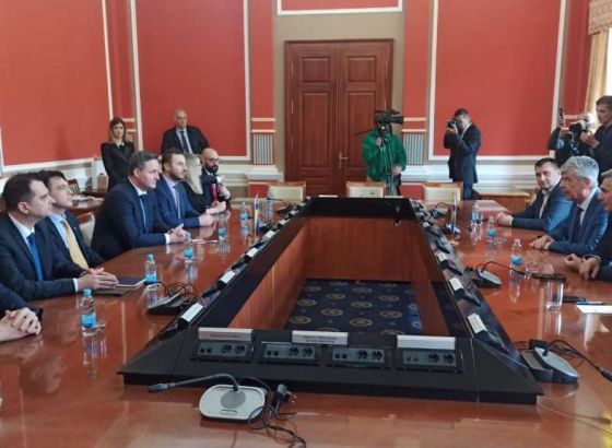 Bećirović u Brčkom: Uspostaviti bolju komunikaciju Predsjedništva BiH s čelnicima Distrikta