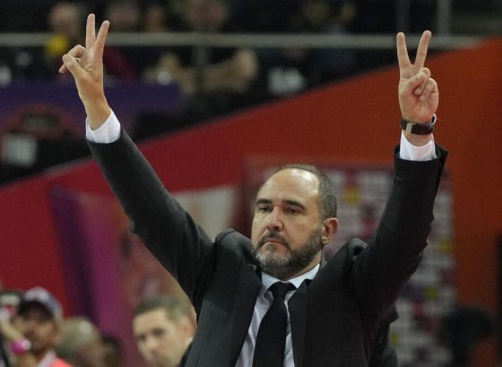 Mateo u suzama, Tavares: Trener je ovo zaslužio, vi novinari bi trebalo da mu se izvinite