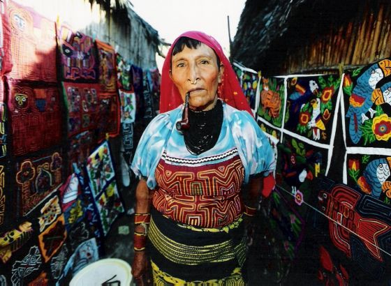 Galerija Centra kulture i mladih: Posjetite zanimljivu izložbu fotografija Ljube Pavlovića o Kuna Indijancima
