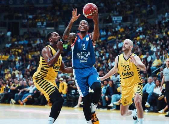 Finiš za sva vremena: Fener za 21 sekundu preokrenuo minus sedam