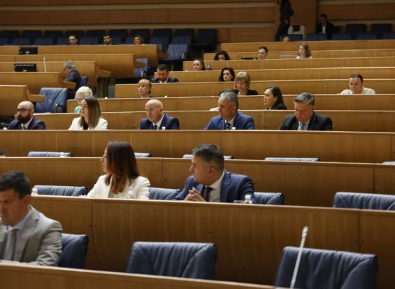Predstavnički dom PSBiH za ukidanje PDV-a na doniranu hranu, pozvao i Dom naroda na hitni postupak