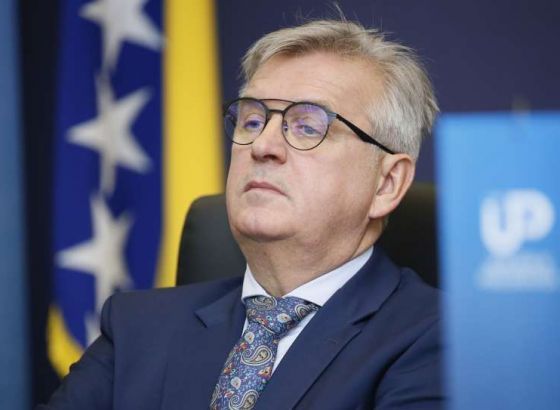 UPFBiH uputio urgenciju poslanicima za razmatranje propisa radi povećanja plata u realnom sektoru