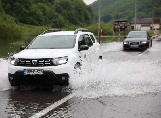 U Srbiji izvanredna situacija u 32 grada i općine, očekuju se nove padavine