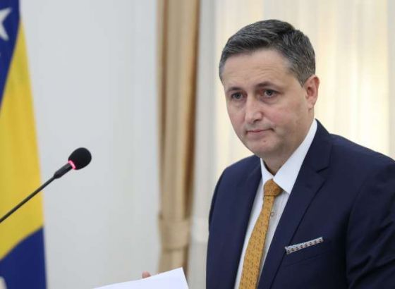 Bećirović: Povlačenje sudije Kneževića iz Ustavnog suda BiH udar na temelje Dejtonskog sporazuma