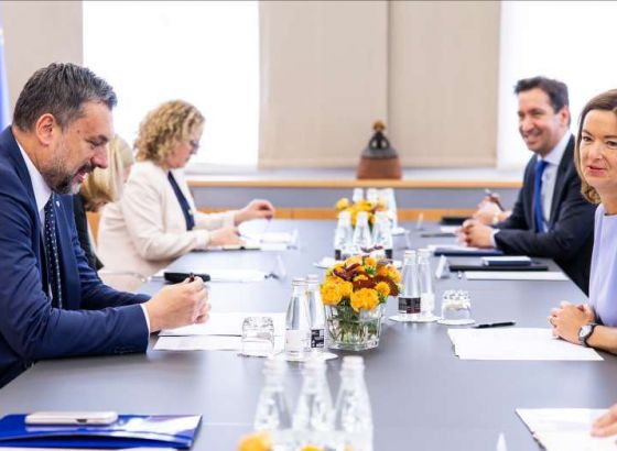 Konaković se susreo s Tanjom Fajon