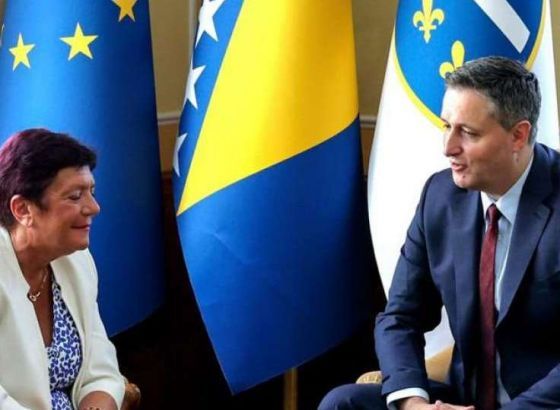 Bećirović ambasadorici Francuske: Dodikov udar na Ustavni sud BiH je brutalni napad na Dejton